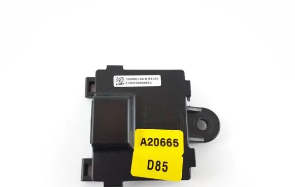 Tesla Model S Door control unit/module 106965100D