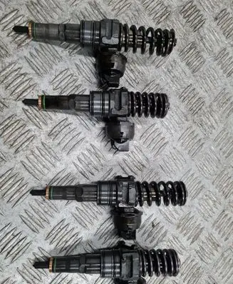 Skoda Octavia Mk2 (1Z) Fuel injectors set 0414720215
