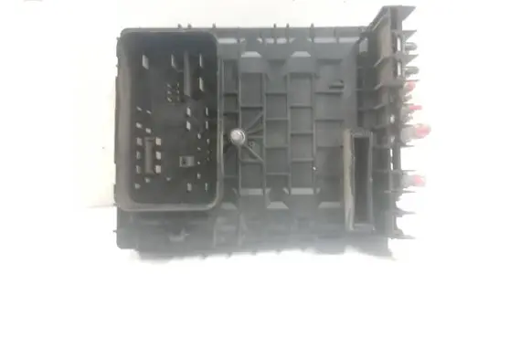 Volkswagen Golf V Fuse module 1K0937125A