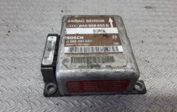Audi A4 S4 B5 8D Airbag control unit/module 8A0959655B 0285001037