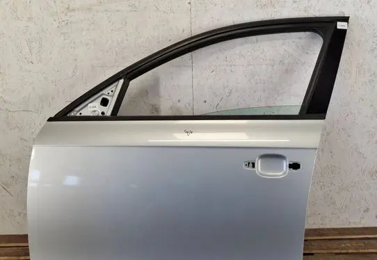Audi A4 S4 B8 8K Front door