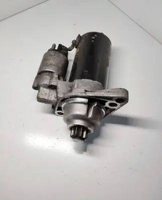 Skoda Octavia Mk2 (1Z) Starter motor 02Z911023F