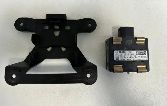 Audi A4 S4 B9 8W Sensor