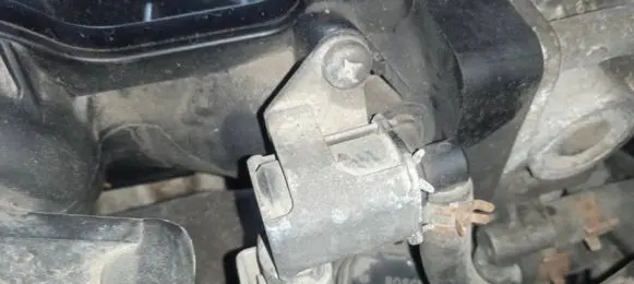 Nissan Note (E11) Turbo solenoid valve K5T46695