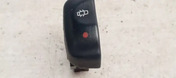 Renault Megane I Central locking switch button 841242B