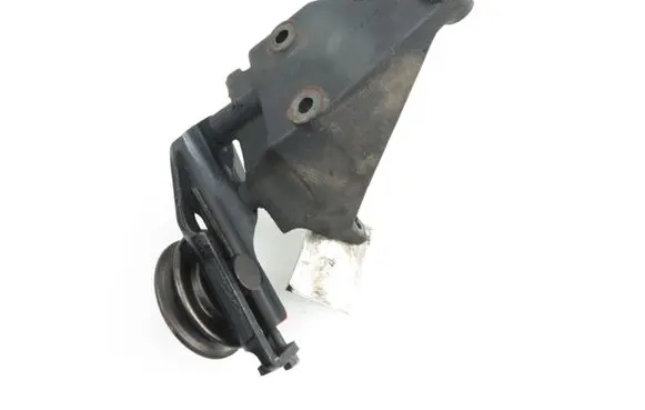 Suzuki Grand Vitara I Generator/alternator bracket 