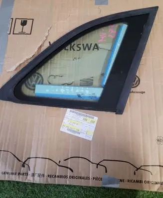 Audi Q5 SQ5 Rear side window 8R0845300F
