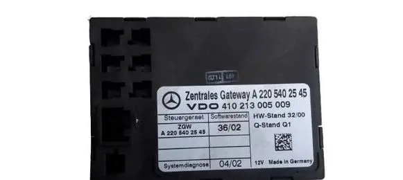 Mercedes-Benz S W220 Gateway control module A2205402545 410213005009