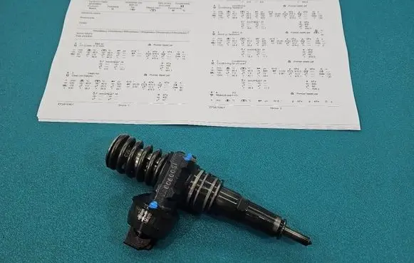 Volkswagen PASSAT B5.5 Fuel injector 0414720037 IMPRK1500900