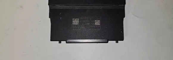 Audi Q7 4M Central body control module 4M1959760E