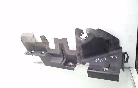 Volkswagen PASSAT B6 Radiator trim 3C0121284