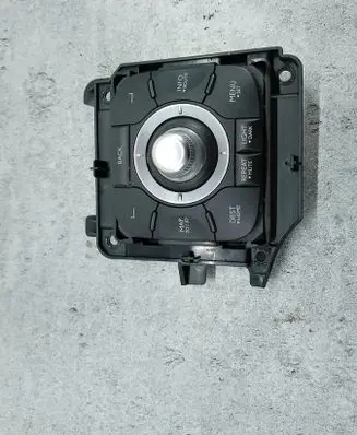 Renault Megane III Head unit multimedia control 253B00004R