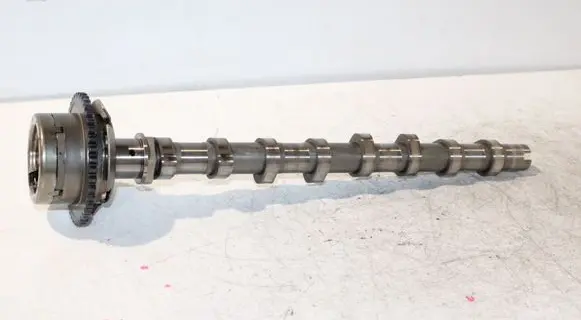 Mercedes-Benz C W204 Camshaft A2700514400 A2700506200