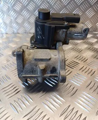 Volkswagen Caddy EGR valve 03G129637A 03G131502