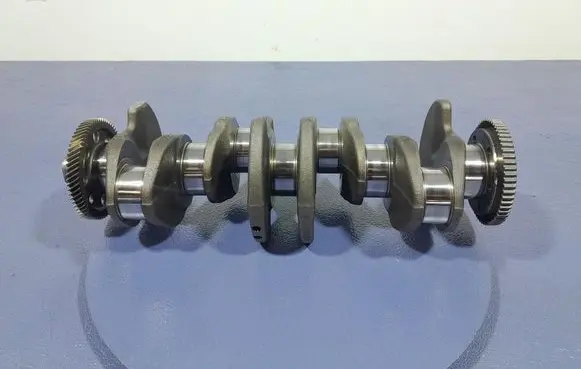 Volkswagen PASSAT B6 Crankshaft 38AA
