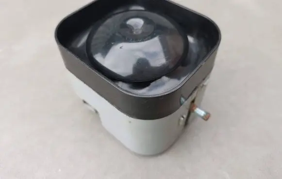 Volvo XC90 Alarm system siren 8637399 F005V00210