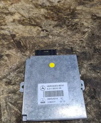 Mercedes-Benz E W211 Phone control unit/module A2118206185 3160377 2855V0014