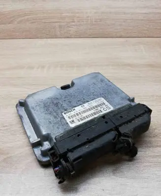 Opel Zafira A Engine control unit/module ECU 09133269 0281010021