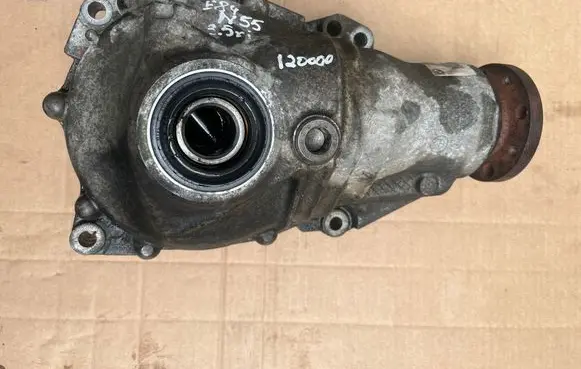 BMW X1 E84 Front differential 31507572052 7572051