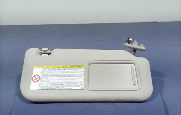 Toyota Urban Cruiser (XP110) Sun visor