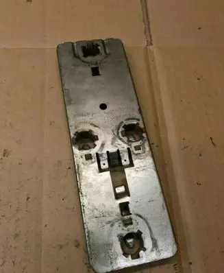 Volkswagen Golf I Tail light bulb cover holder