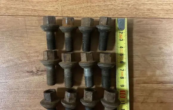 Smart ForTwo I Nuts/bolts 