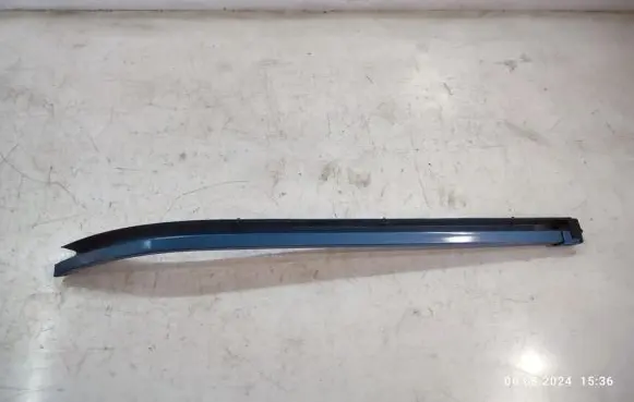 Chrysler Grand Voyager V Sliding door upper top rail 