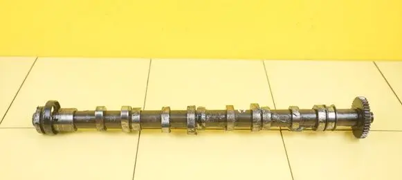 Volkswagen Golf VI Camshaft CFF