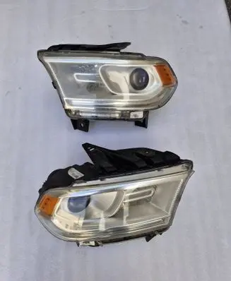 Dodge Durango Headlights/headlamps set 