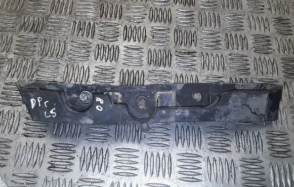 Citroen C5 Front bumper mounting bracket 9681058880
