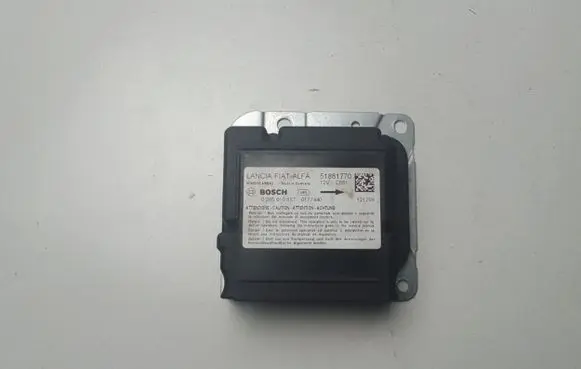 Opel Combo D Airbag control unit/module 51881770
