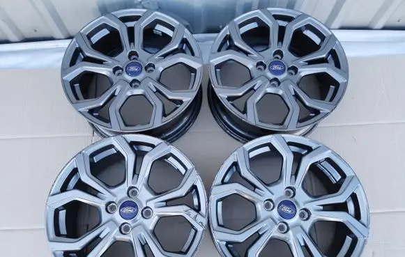 Ford Fiesta R17 alloy rim 4X108
