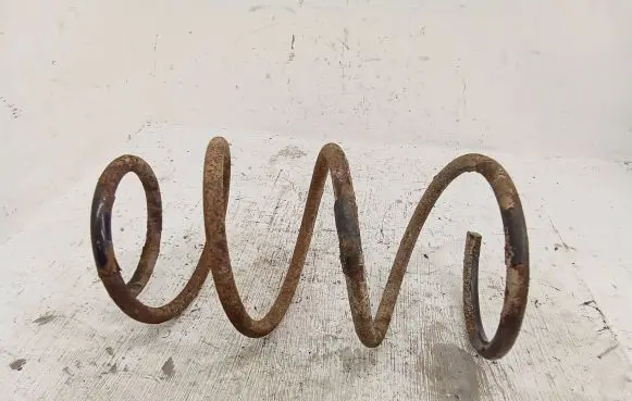 Toyota Corolla Verso E121 Front coil spring