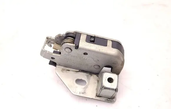 Mercedes-Benz Sprinter W906 Rear door lock A9067401135