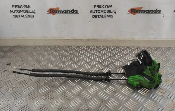 KIA Sorento Front door lock 81320C5030