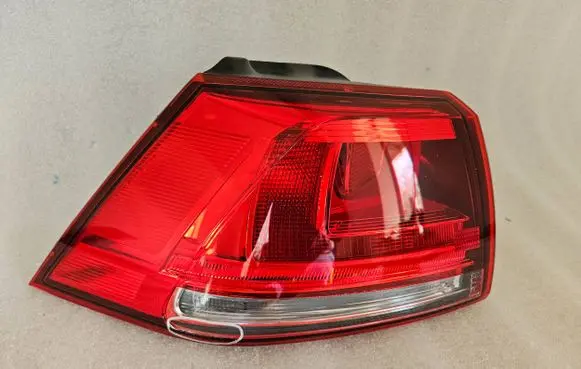 Volkswagen Golf VII Rear/tail lights 5G0945095M 90052057A M90052057A1423