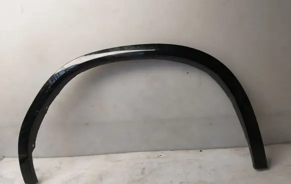 BMW X4 G02 Rear arch trim 8071014
