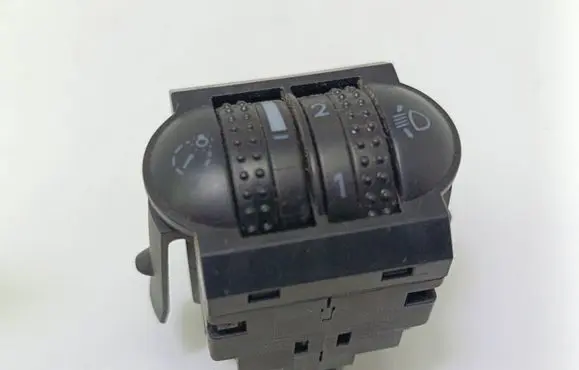 Volkswagen PASSAT B5.5 Headlight level height control switch 3B0941333C