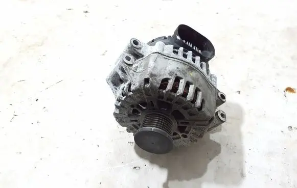BMW X6 G06 Generator/alternator 7852129
