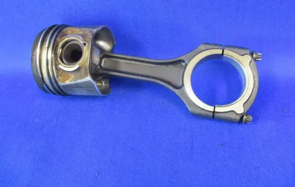 Mercedes-Benz B W246 W242 Connecting rod/conrod 