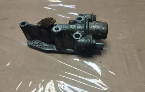 Honda Civic Camshaft vanos timing valve 15810RNAA01