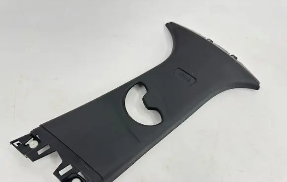 BMW 1 F20 F21 (B) pillar trim (top) 7221026