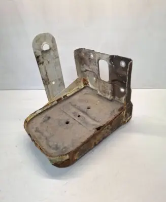Fiat Freemont Battery box tray 