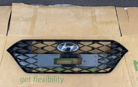 Hyundai i20 (BC3 BI3) Front bumper upper radiator grill 86351Q0200 BC35DRCAR 86351C0200