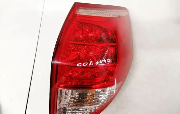 Toyota RAV 4 (XA30) Rear/tail lights