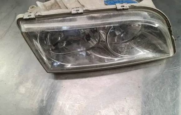 Volvo S40, V40 Headlight/headlamp 1AG00786134