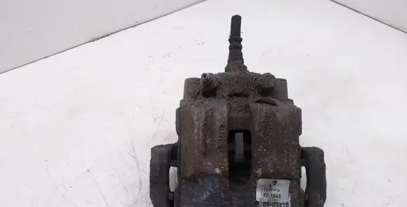 BMW 1 E82 E88 Rear brake caliper