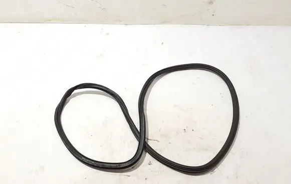 Front door rubber seal