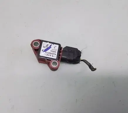 Volvo V50 Airbag deployment crash/impact sensor 9206975