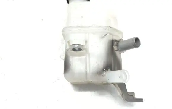 Toyota Prius (XW30) Coolant expansion tank/reservoir 